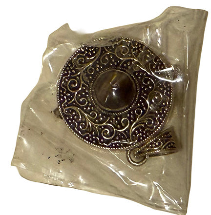 Pendent Shield
